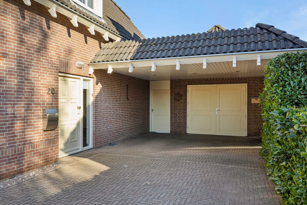 Foto 46 van Dissel 20