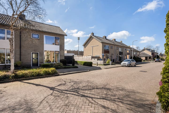 Photo 28 of Ridder Zwederlaan 59