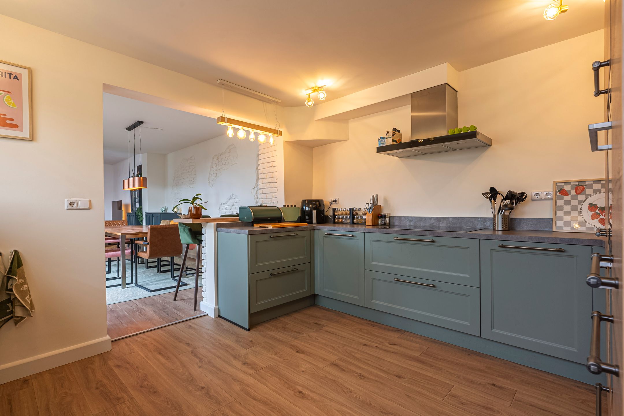 Photo 15 of Servatiusstraat 2