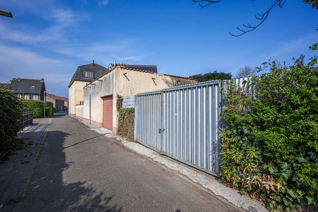 Photo 38 of Servatiusstraat 2