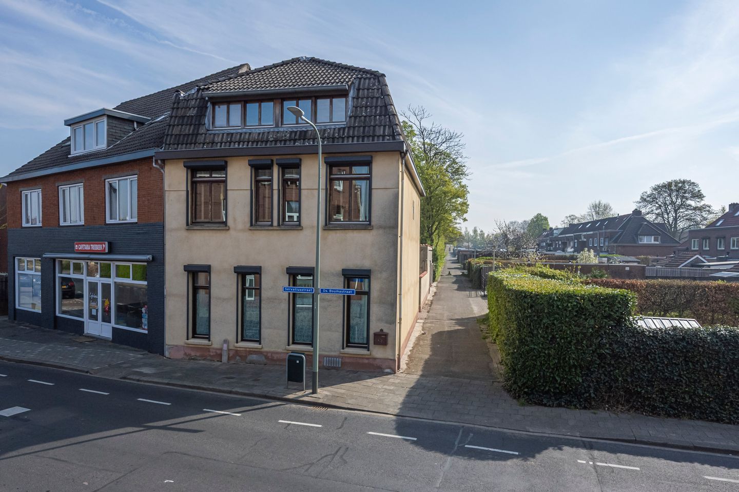 Photo 40 of Servatiusstraat 2