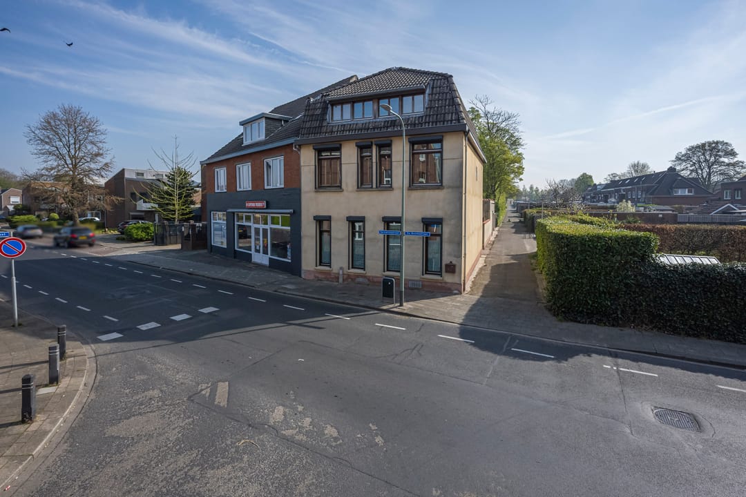 Photo 41 of Servatiusstraat 2