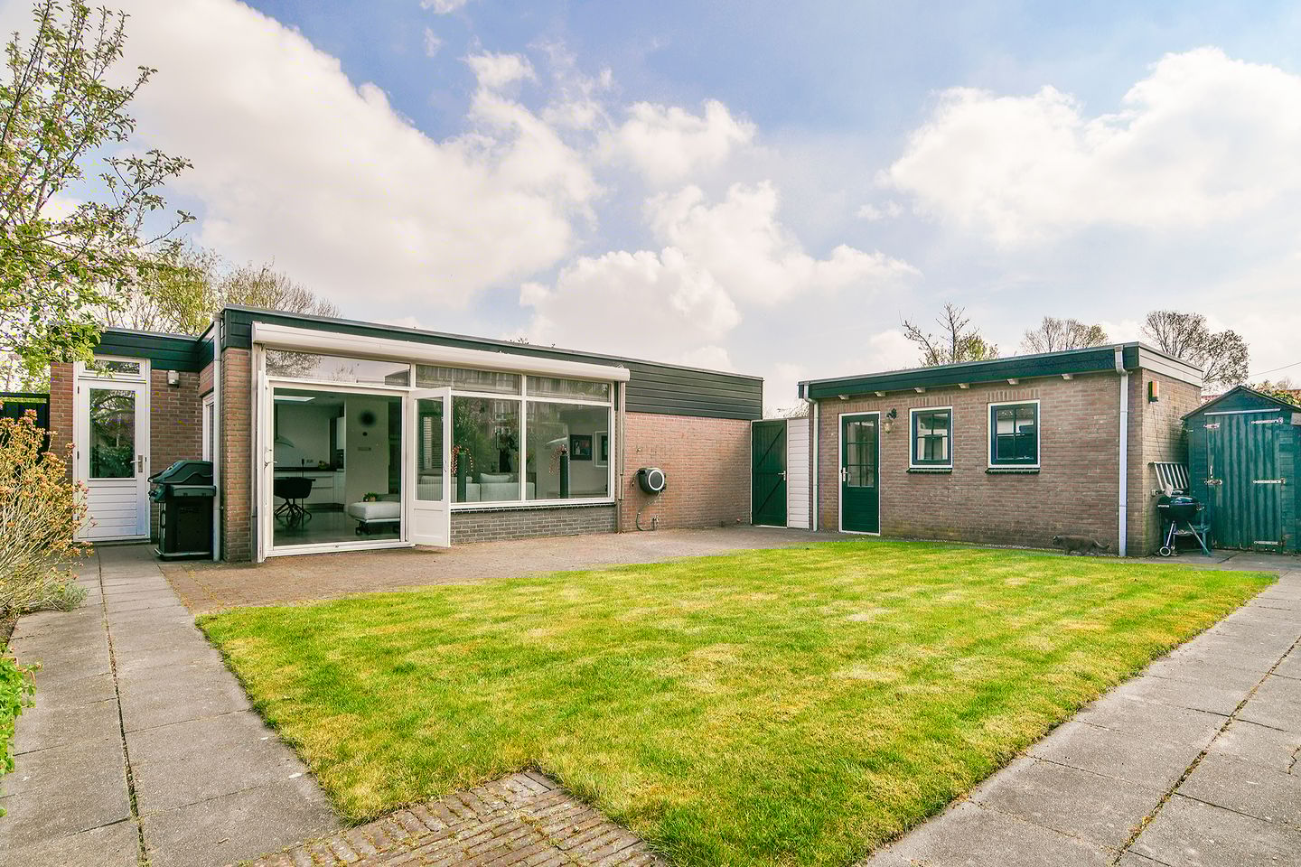 Photo 35 of Raiffeisenstraat 13