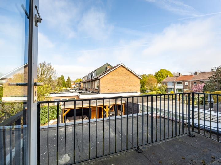 Foto 22 van Lintelostraat 11