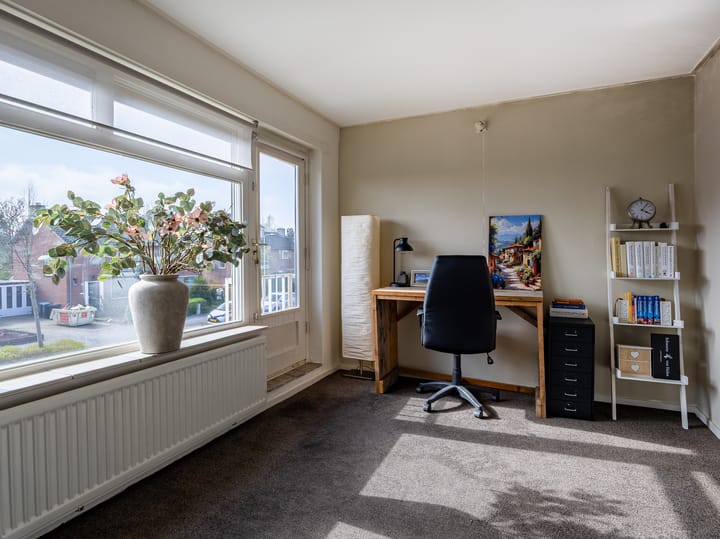 Foto 23 van Lintelostraat 11