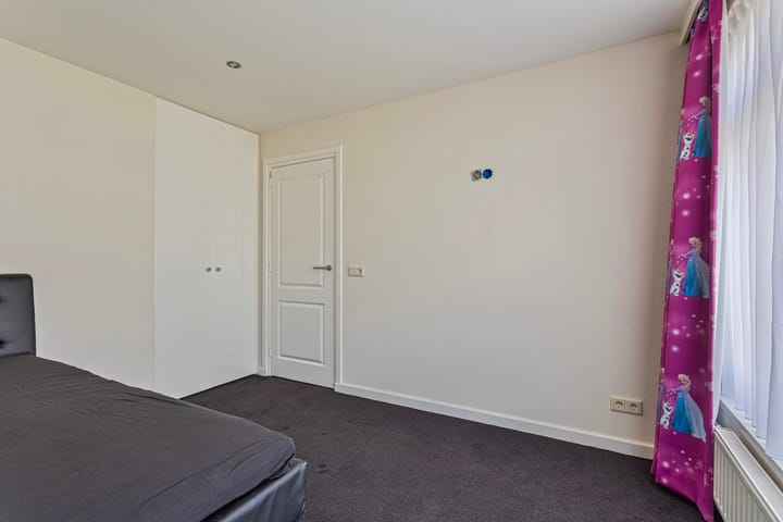 Foto 33 van Zaltbommelseweg 52