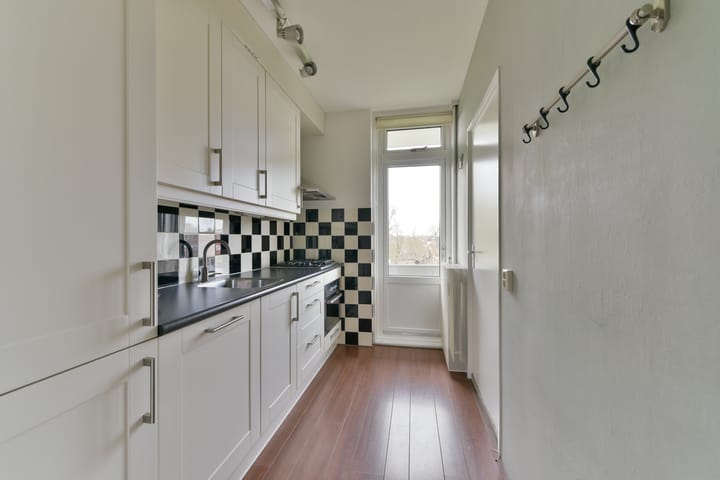 Foto 14 van Nicolaas Maesstraat 66