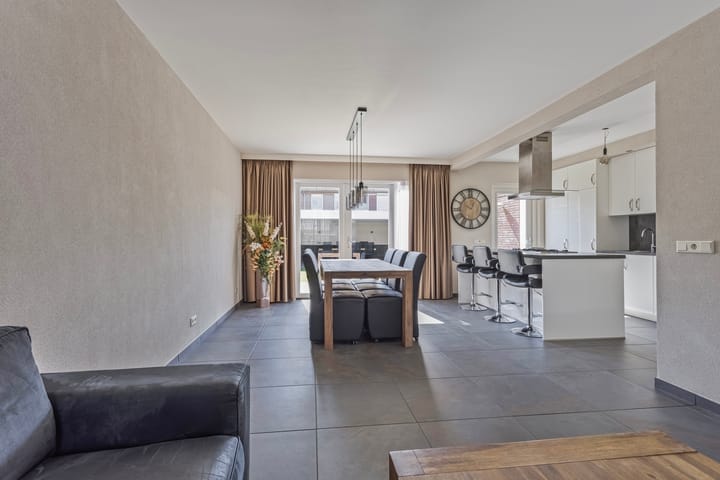 Foto 2 van Zaltbommelseweg 52