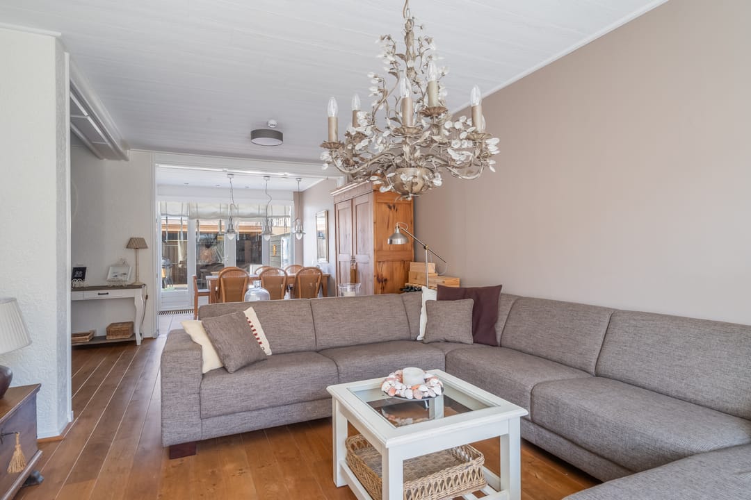 Foto 2 van Burgemeester Kampschöerstraat 43