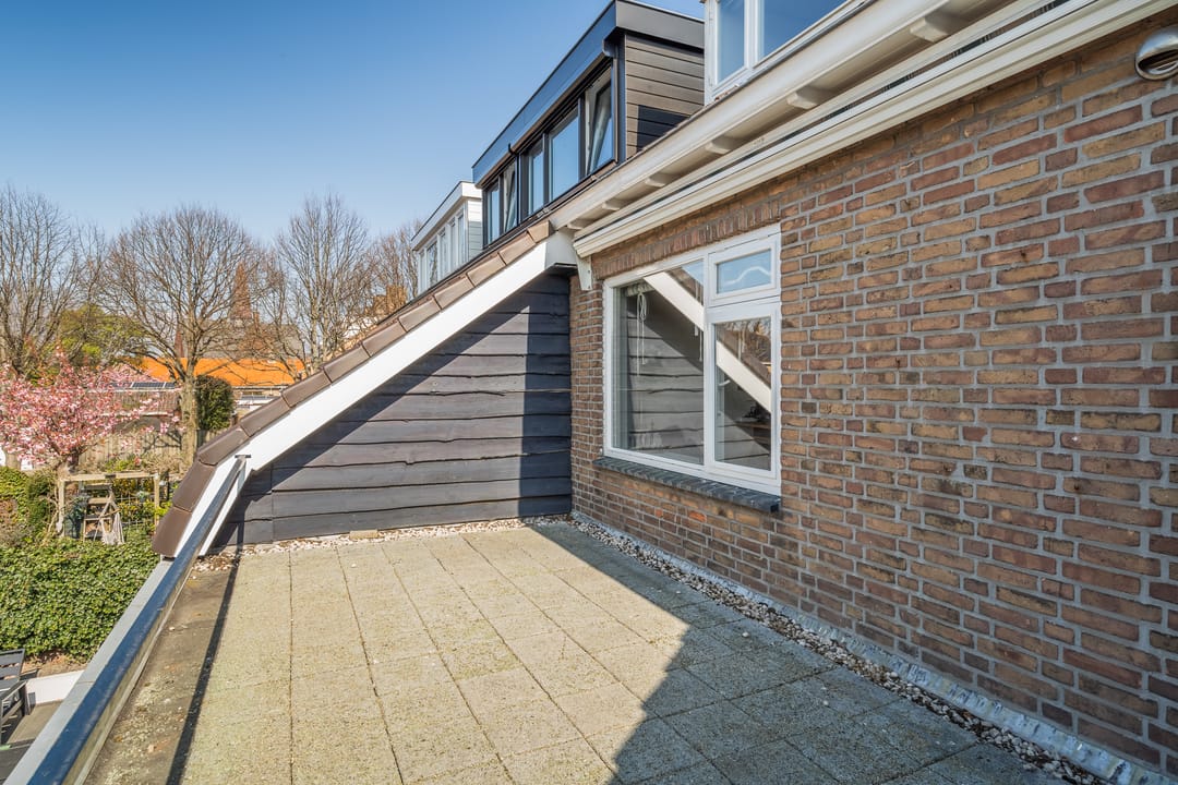 Foto 46 van Burgemeester Kampschöerstraat 43