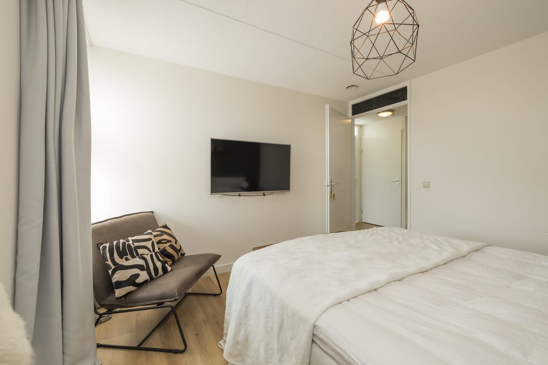 Photo 16 of Pieter van Slingerlandstraat 60