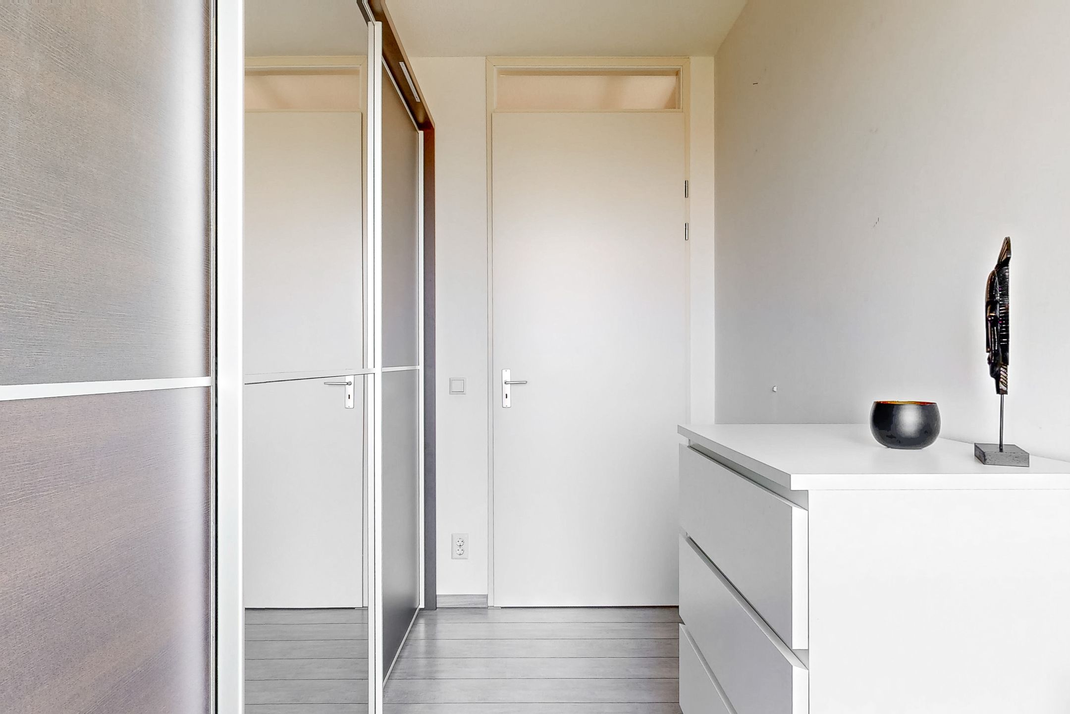 Photo 15 of Garen 12