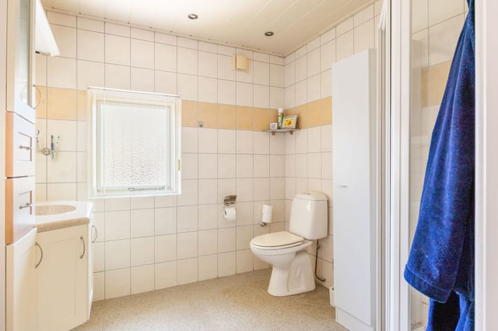 Photo 42 of Hertog van Saxenlaan 44