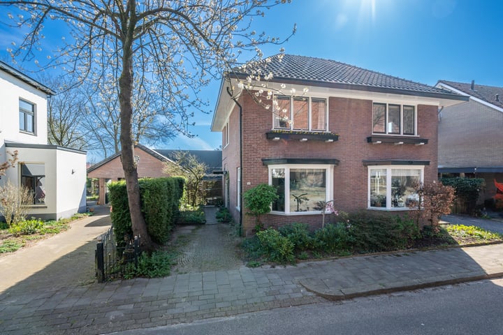 Bloemheuvellaan 8
