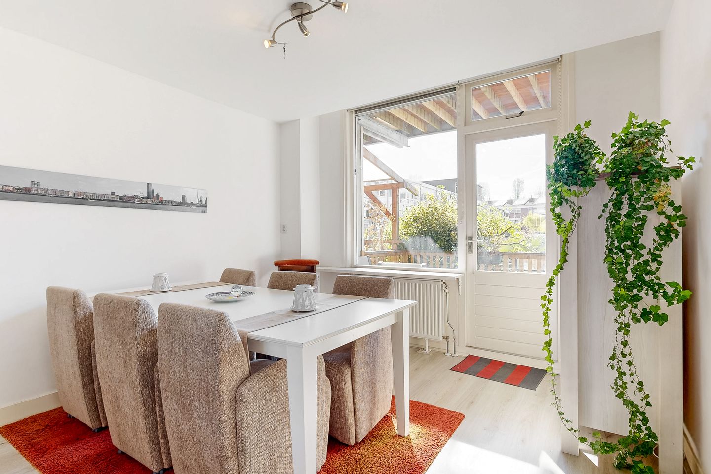 Foto 19 van Fenacoliuslaan 31-ZW