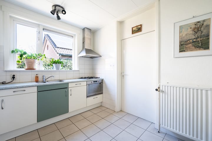 Foto 11 van Bloemheuvellaan 8