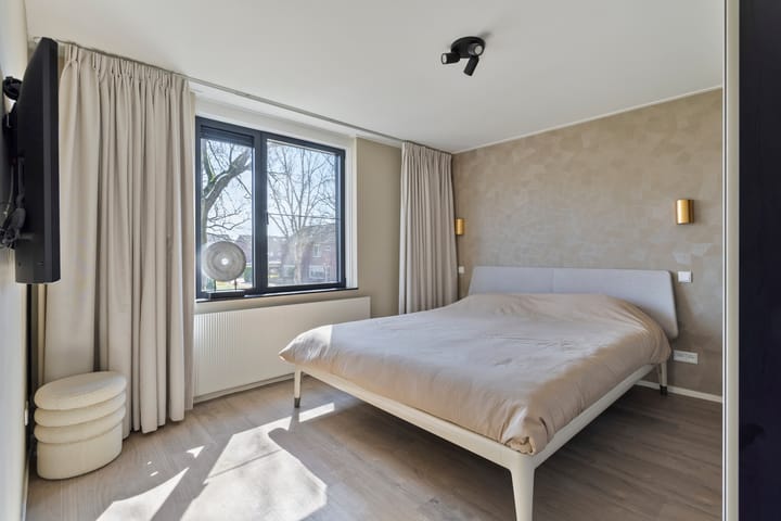 Foto 16 van Kruizemuntstraat 835