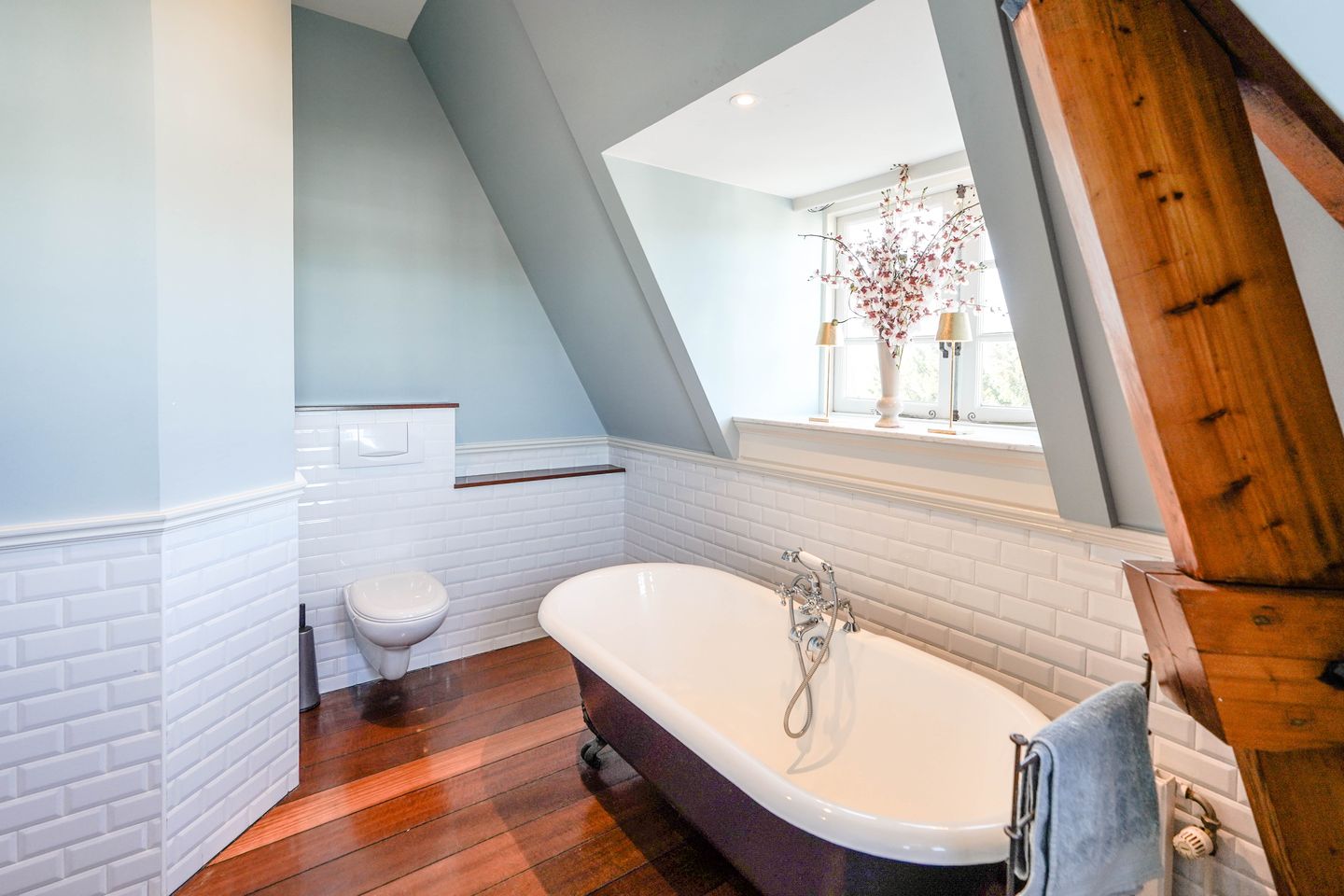 Photo 80 of Nieuwe Parklaan 15