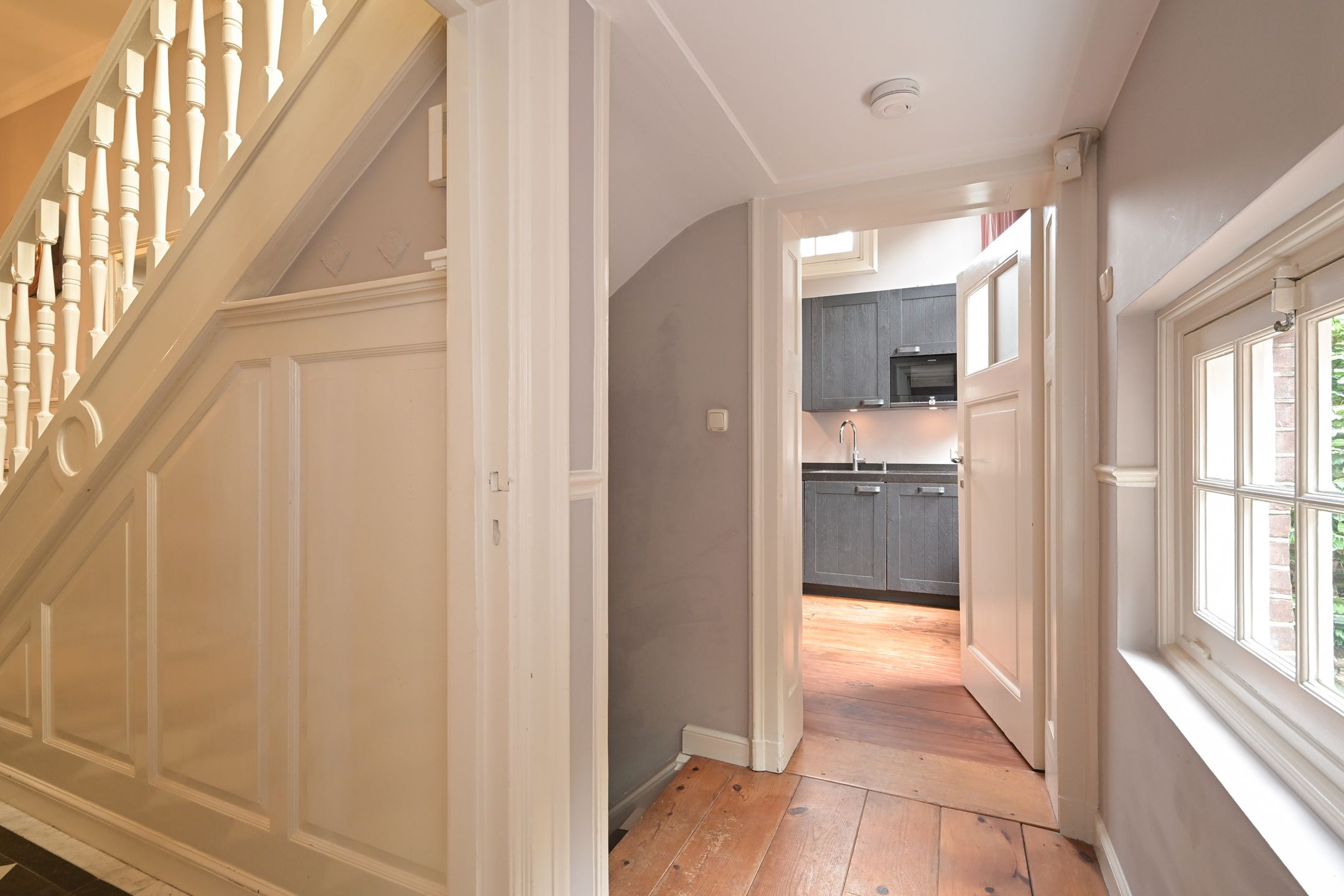 Photo 90 of Nieuwe Parklaan 15