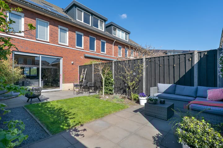 Foto 4 van Branding 4-A