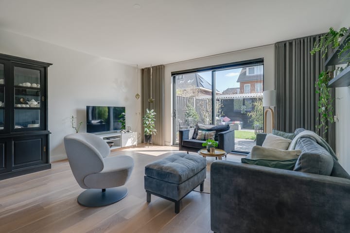 Foto 7 van Branding 4-A