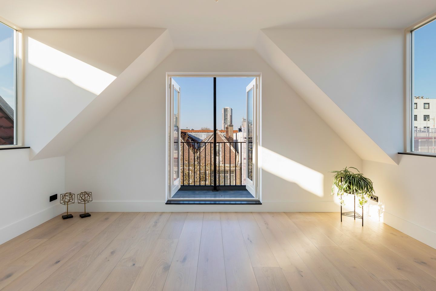 Foto 10 van Pretorialaan 109-B03