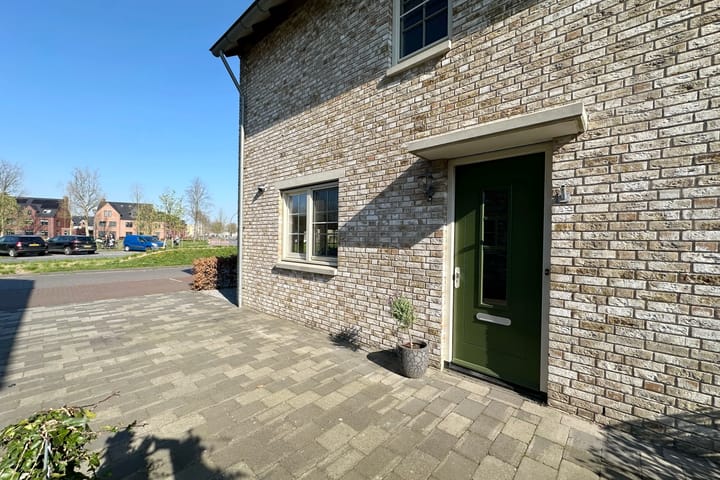 Foto 5 van Egelantier 48