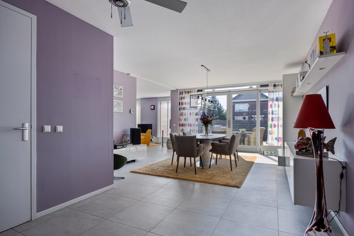 Foto 11 van Van Hogendorpstraat 1