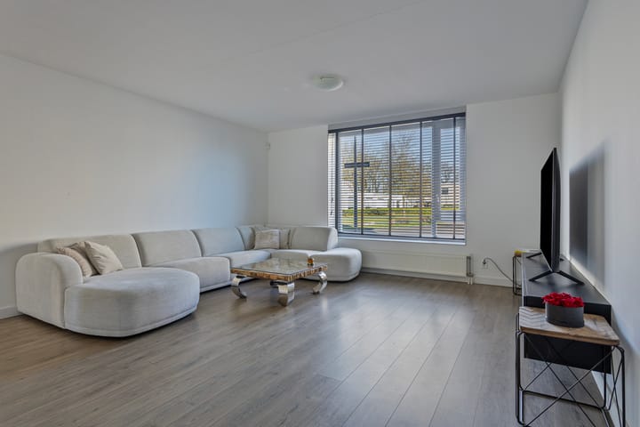 Foto 2 van Planken Wambuis 3