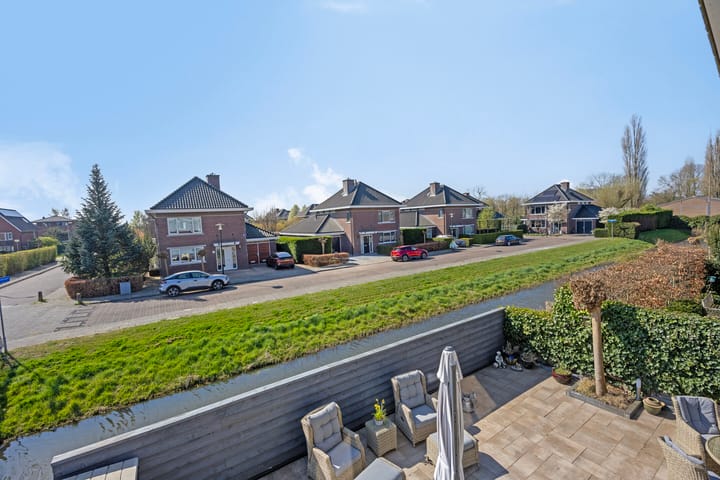 Foto 33 van Van Hogendorpstraat 1