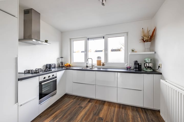 Foto 12 van James Baldwinstraat 52