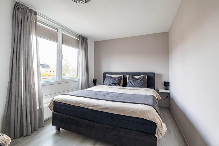 Foto 25 van James Baldwinstraat 52