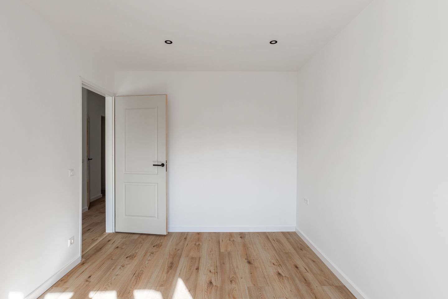 Foto 19 van Linnaeusstraat 314