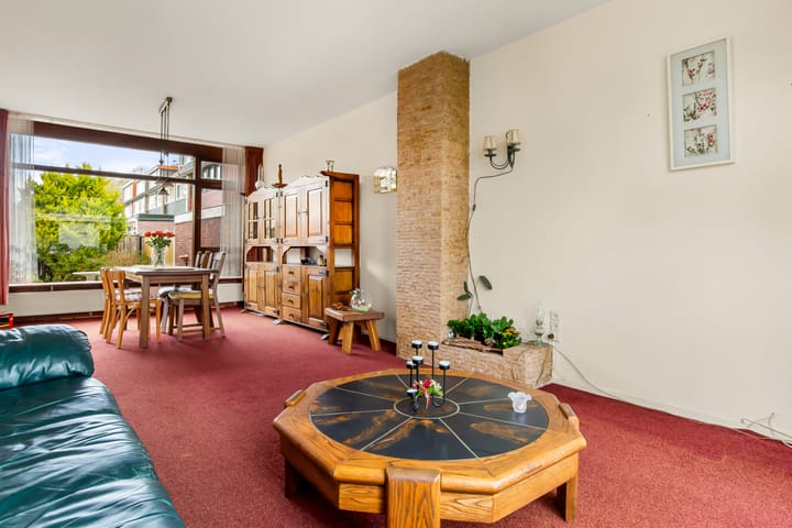 Foto 11 van Robert Kochlaan 145