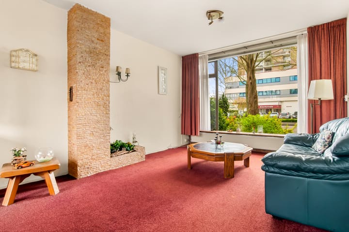 Foto 12 van Robert Kochlaan 145