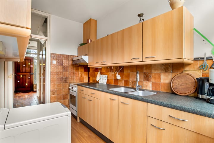 Foto 14 van Robert Kochlaan 145