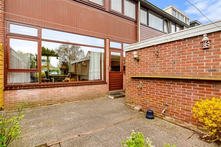 Foto 18 van Robert Kochlaan 145