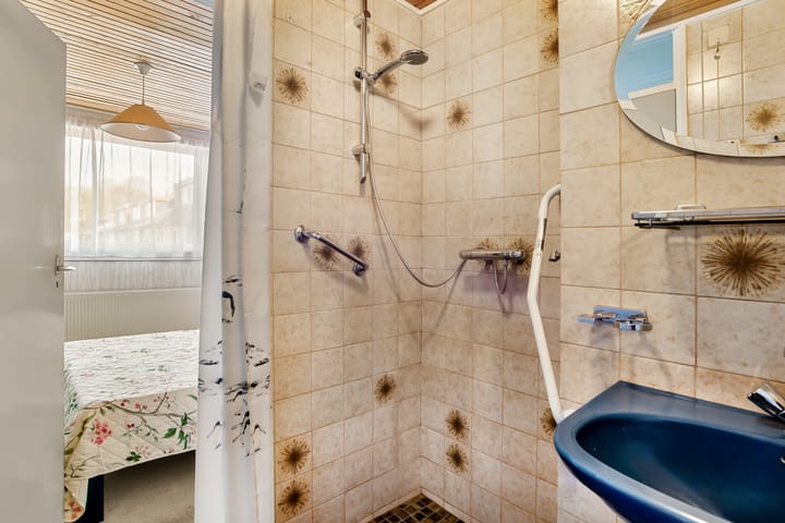 Foto 25 van Robert Kochlaan 145