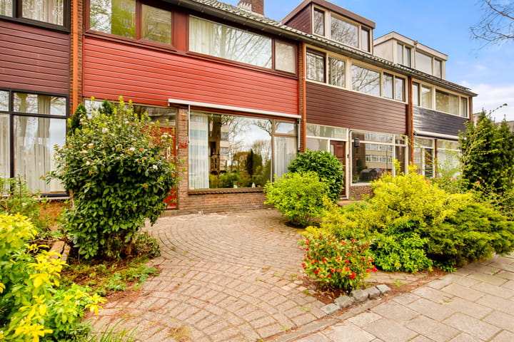 Foto 34 van Robert Kochlaan 145