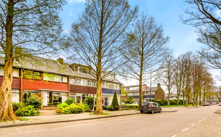 Foto 35 van Robert Kochlaan 145