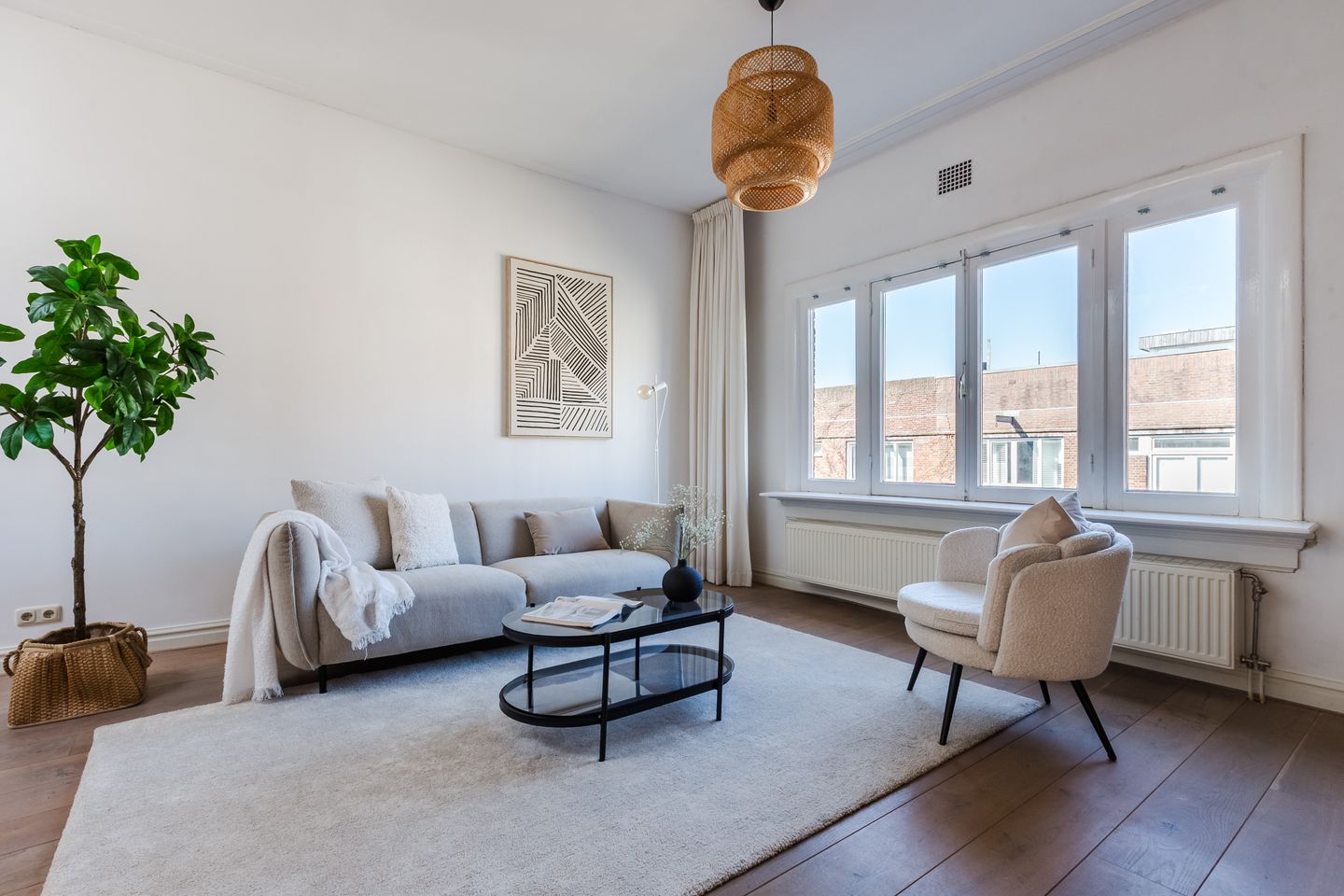 Photo 5 of Uithoornstraat 45-2