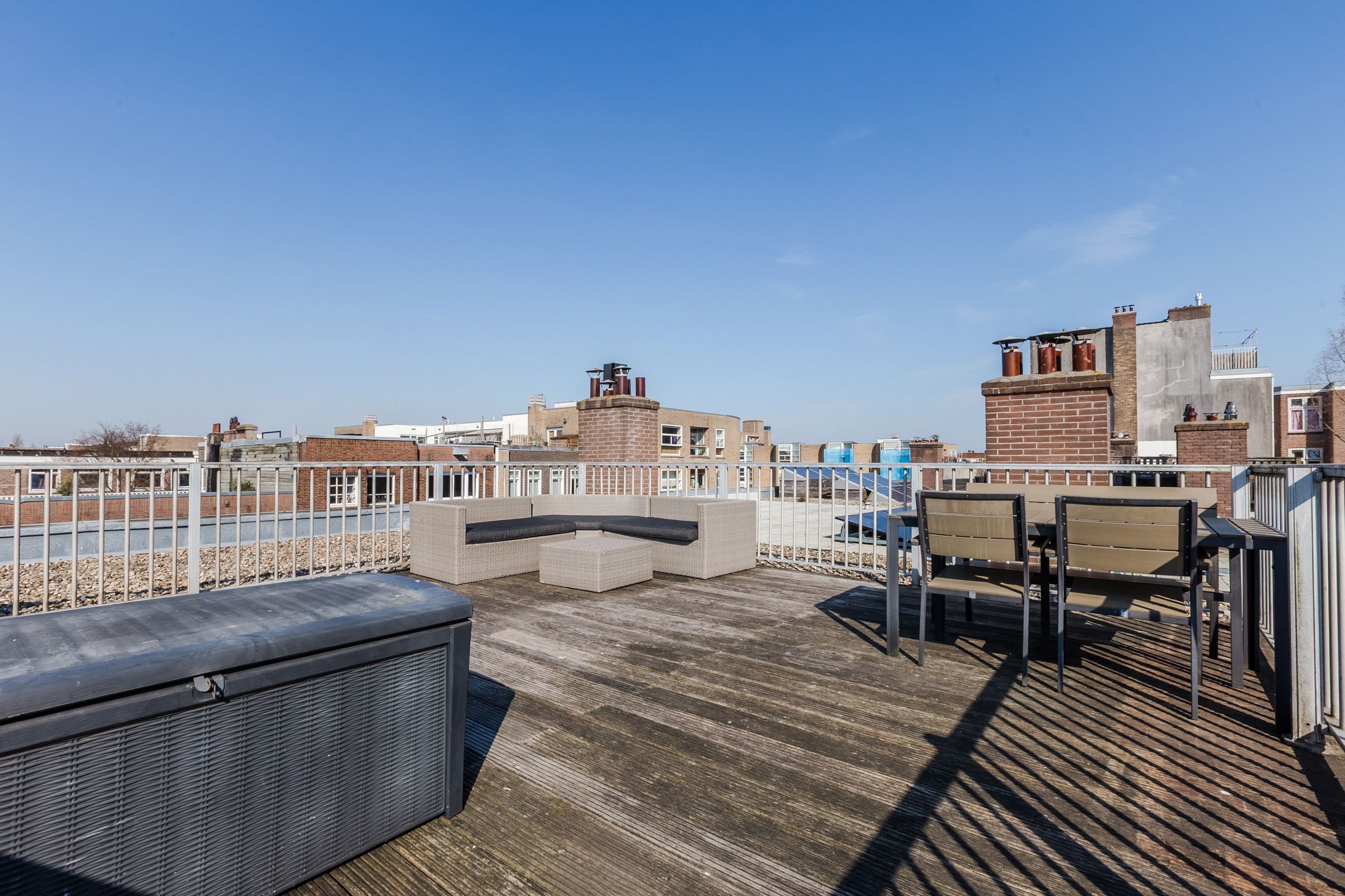 Photo 21 of Uithoornstraat 45-2