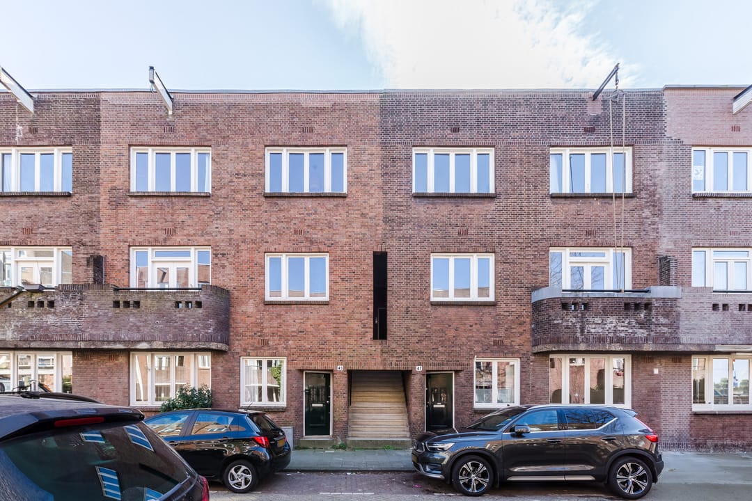 Photo 23 of Uithoornstraat 45-2