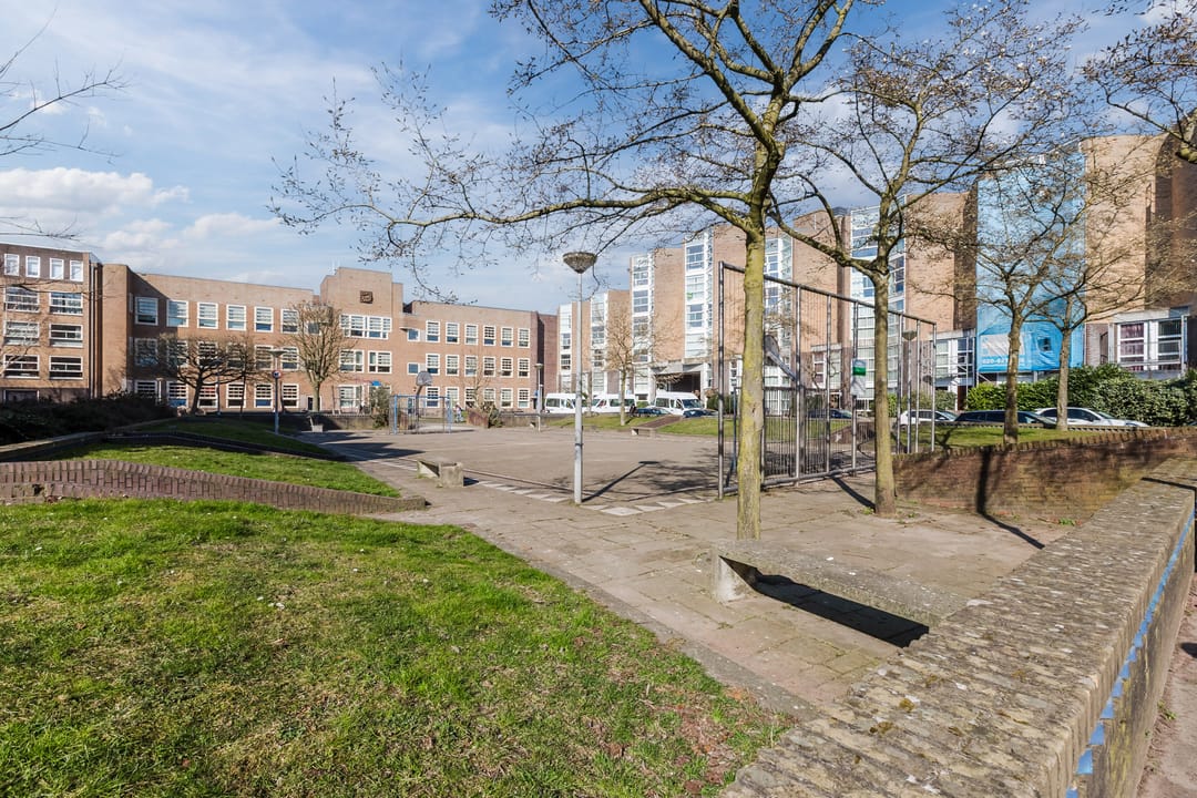 Photo 26 of Uithoornstraat 45-2