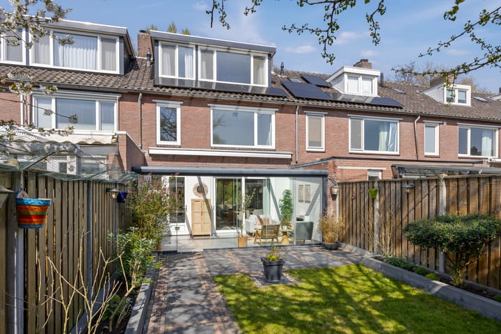 Foto 38 van Humperdincklaan 21