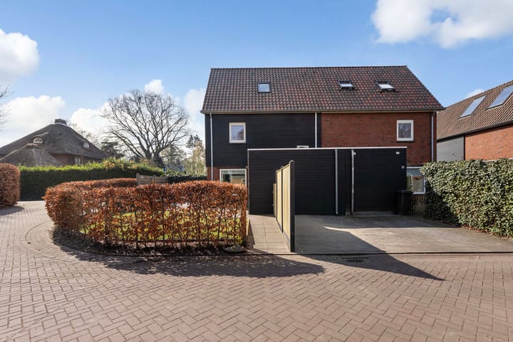 Foto 2 van Klein Canada 31