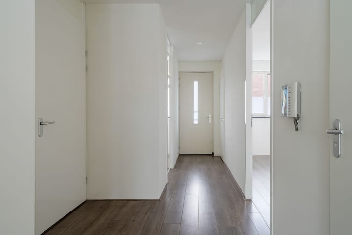 Foto 7 van Meerten Verhoffstraat 10-B5