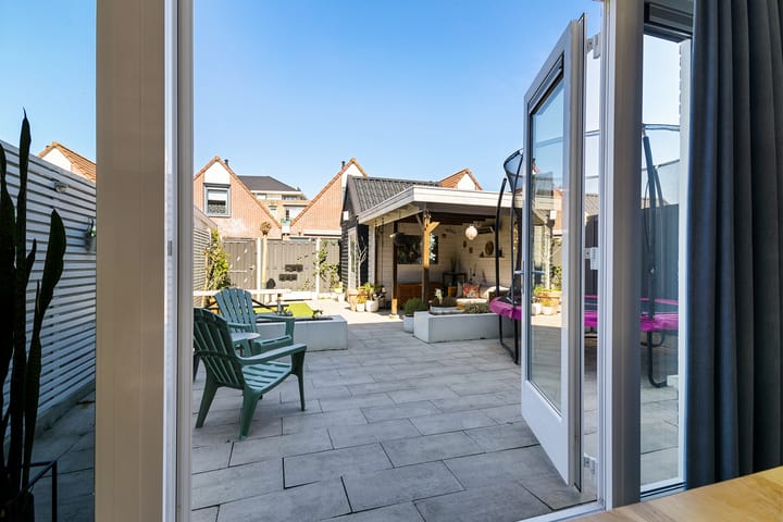 Foto 14 van Sjoerd Wiersmahof 25