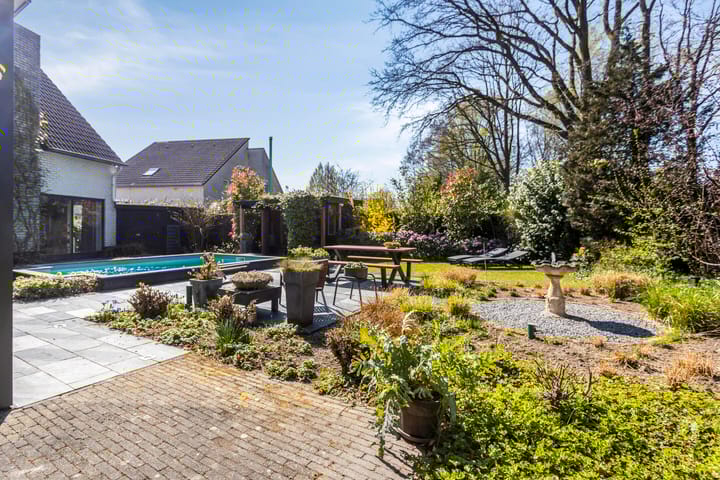 Foto 42 van Frans van Thoorlaan 9