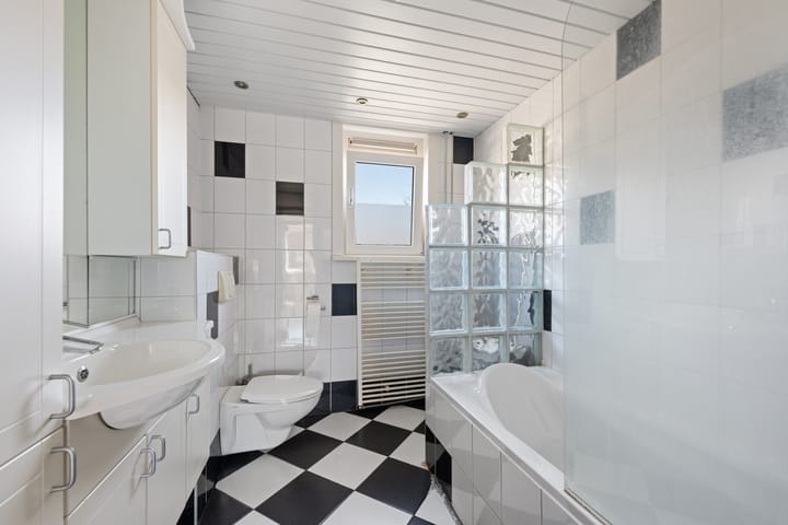 Photo 16 of Ereprijsveld 16